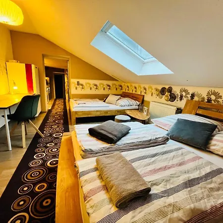 Unique Ferienhaeuser In - *