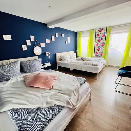 Unique Ferienhaeuser In -