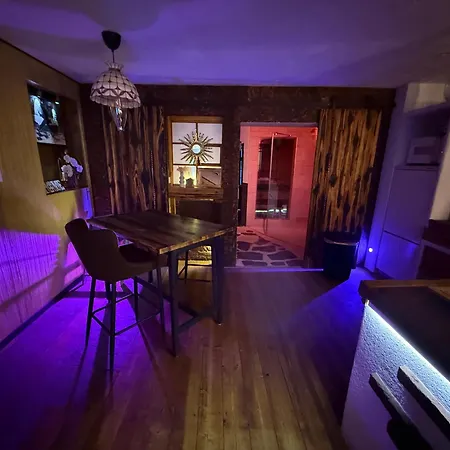 Unique Ferienhaeuser In -