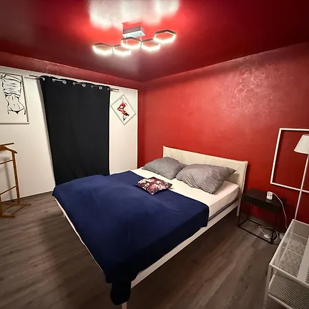 Bookeinfach Unique And Homes Apartment
