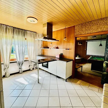 Unique Ferienhaeuser In - Apartmán
