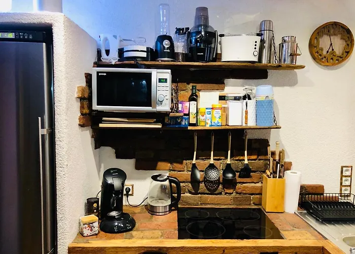 Unique Ferienhaeuser In - * באד אמס