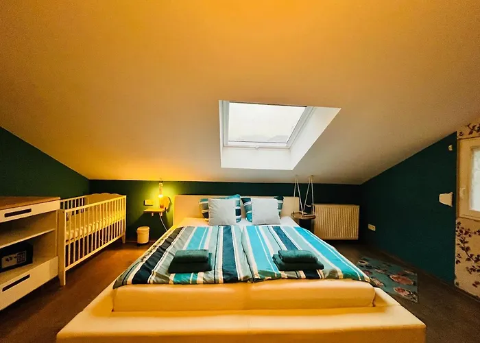 Unique Ferienhaeuser In - דירה *