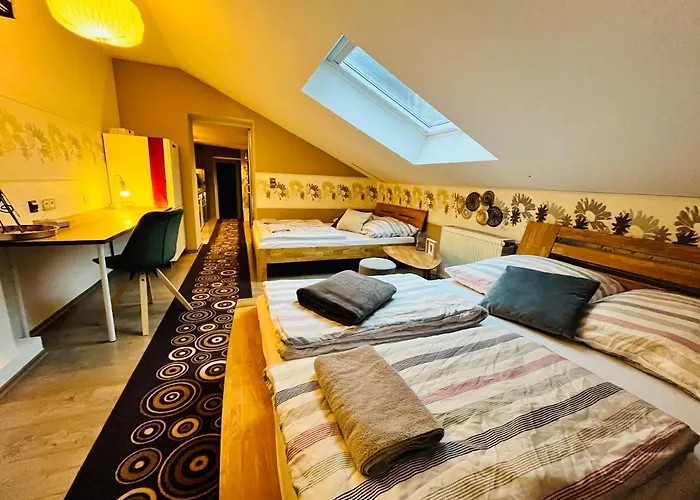 Unique Ferienhaeuser In - *