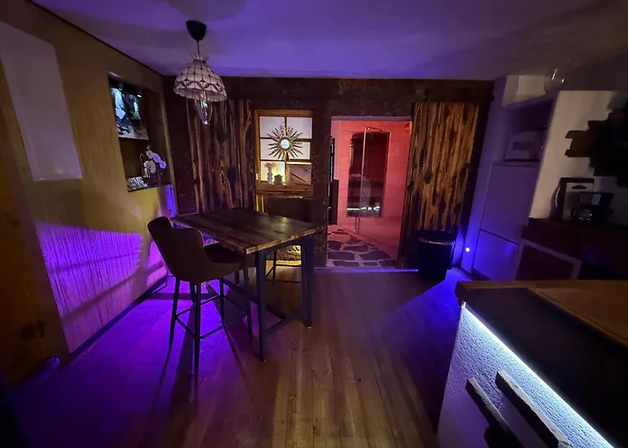 Unique Ferienhaeuser In -