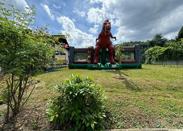 Unique Ferienhaeuser In - דירה *