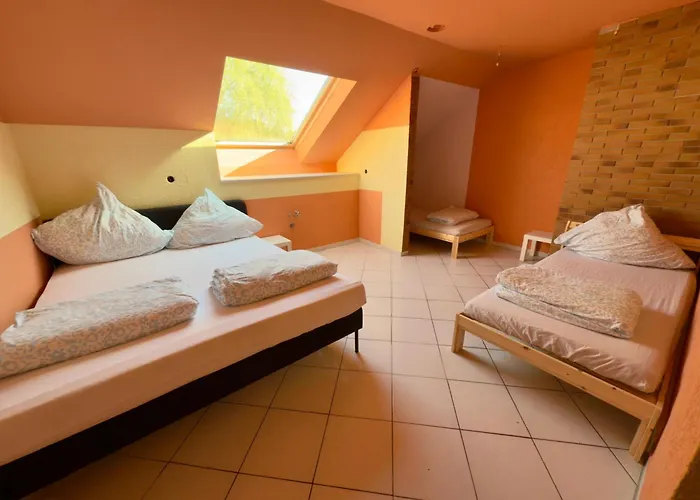 Unique Ferienhaeuser In - * באד אמס