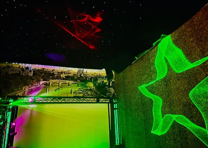 Unique Ferienhaeuser In - דירה *