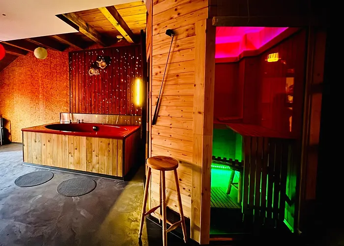 דירה Unique Ferienhaeuser In - באד אמס